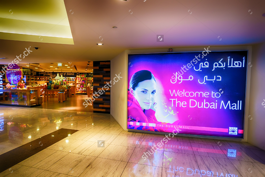Dubai Mall Interior Poster: Brilliant Indoor Advertising Mockups