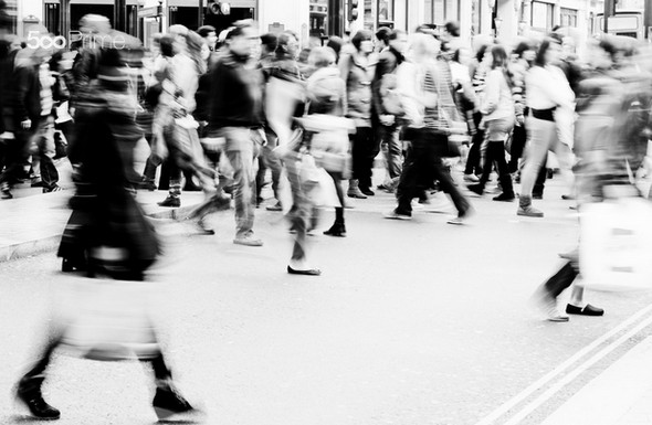 Shopping-People-in-Motion