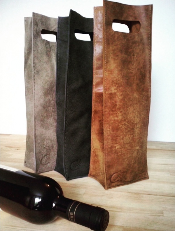 Leather-Wine-Holder-Packaging-Design