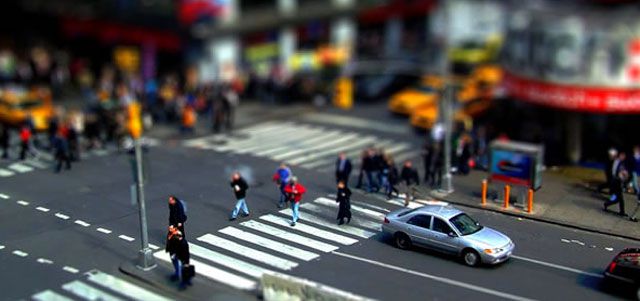 Tilt-Shift Photoshop Photo Effect Tutorial: Amazing Photoshop Photo Effect Tutorials