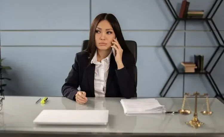 How Free Phone Providers Keep Affordable Connectivity Alive